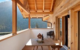 Les Ciases Chalets Dolomites Apt 5